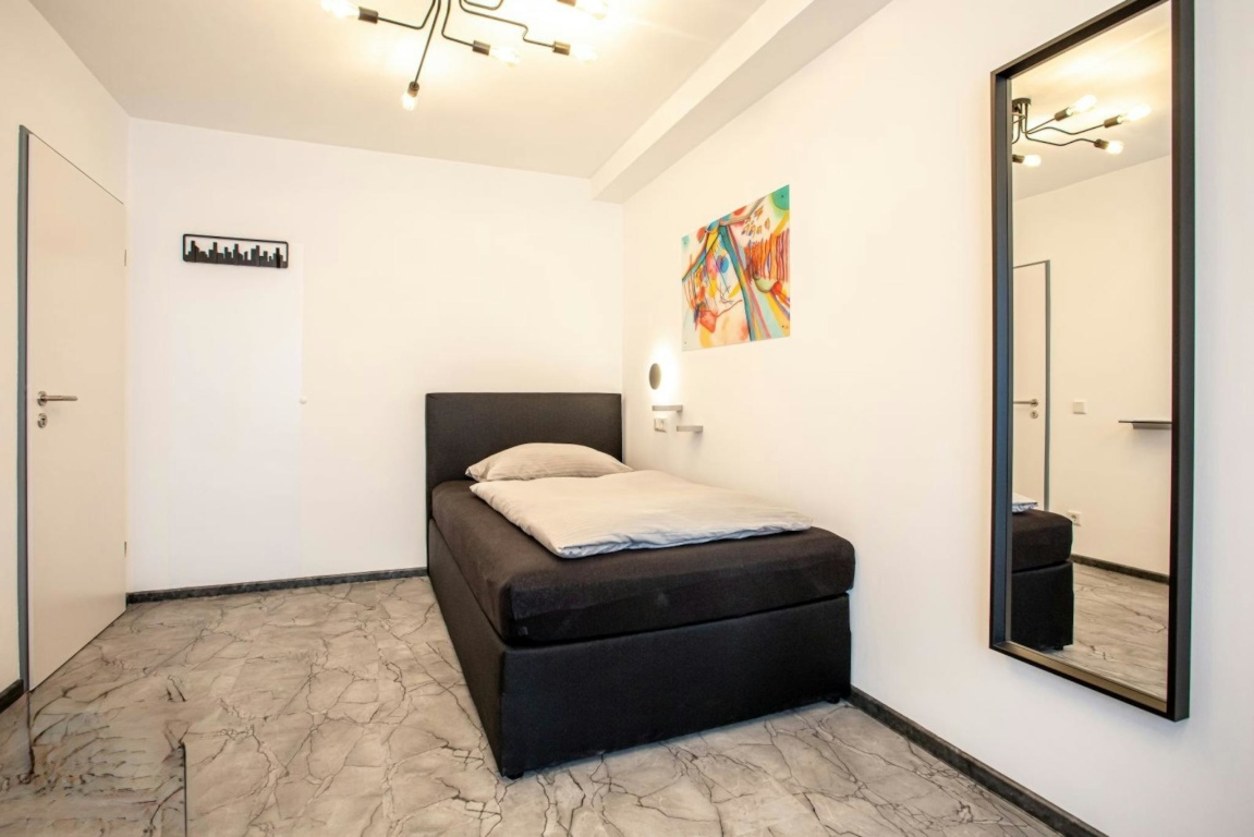 WG-Zimmer Bahnhofsviertel Taunusstraße - Bild 6