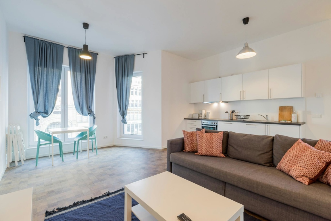 1 Room Flat Kreuzberg Hasenheide - picture 4