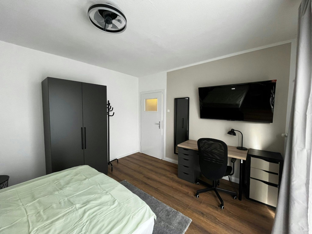 WG-Zimmer Bockenheim Robert-Mayer-Straße - Bild 3
