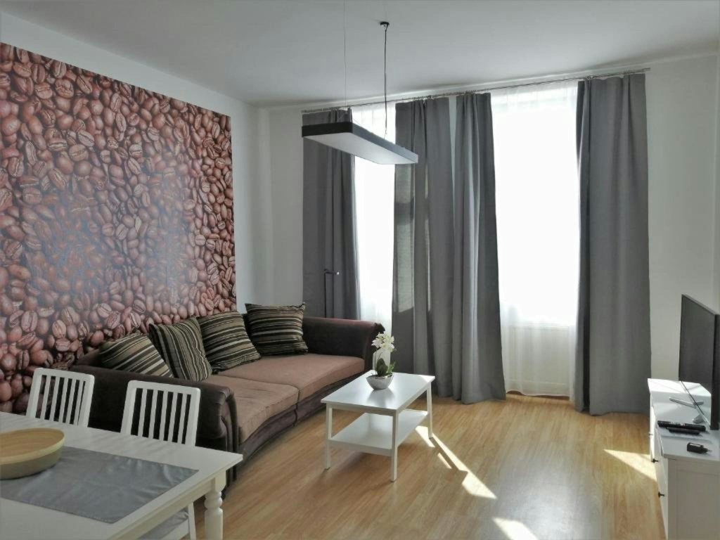 Flat Wien Hubergasse - picture 1