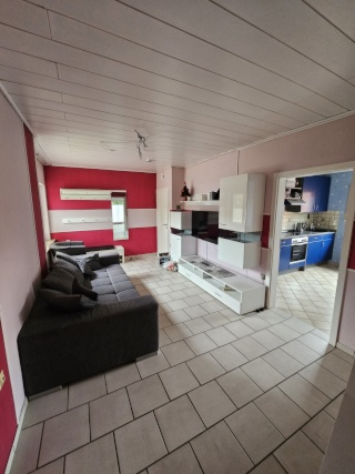 Ad image: 1 room free in 4 he student community. For rent from 15.09.2025