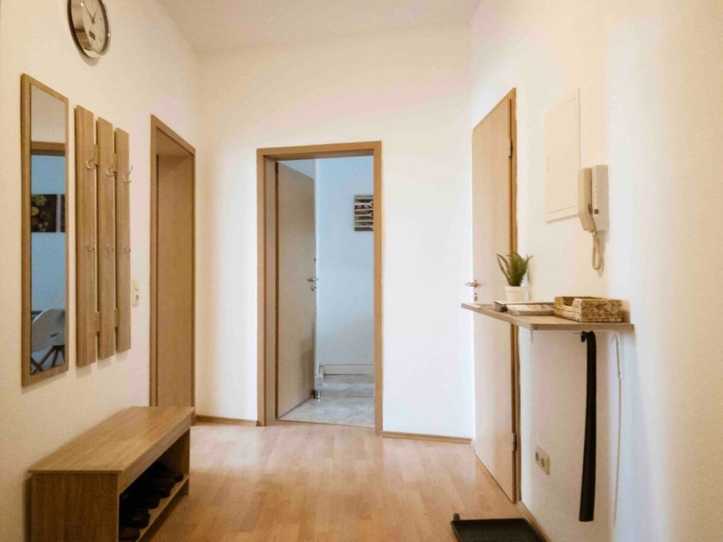 Habitación en WG Neustadt-Neuschönefeld Hermann-Liebmann-Straße - Flur