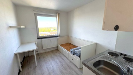 Imagen del anuncio: Apartamento amueblado de 1 dormitorio con vista a Wedel – perfecto para solteros o estudiantes cerca de Hamburgs