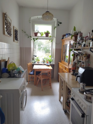 Schöne 2-Zimmer-Wohnung in Berlin Charlottenburg zur Zwischenmiete (01.11.– 30.04.) — photo 1