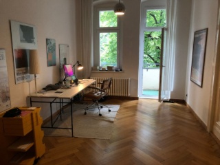 Anzeigenbild: Sunny & Spacious 3BR w balcony in the heart of trendy Neukölln/Kreuzberg
