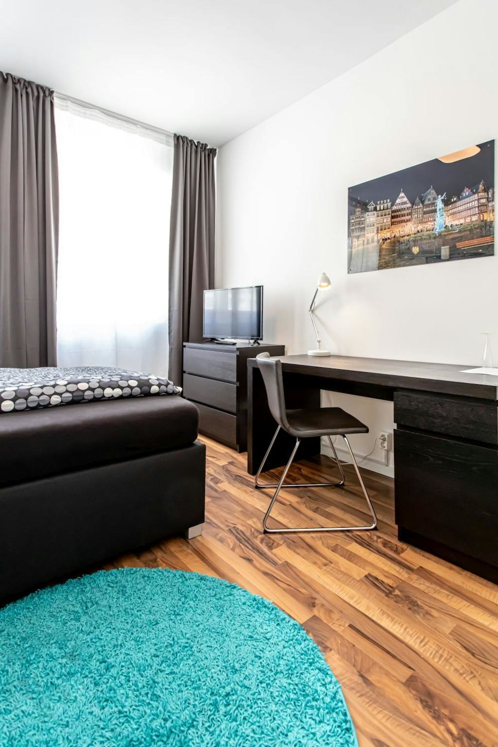 WG-Zimmer Bahnhofsviertel Elbestraße - Bild 10