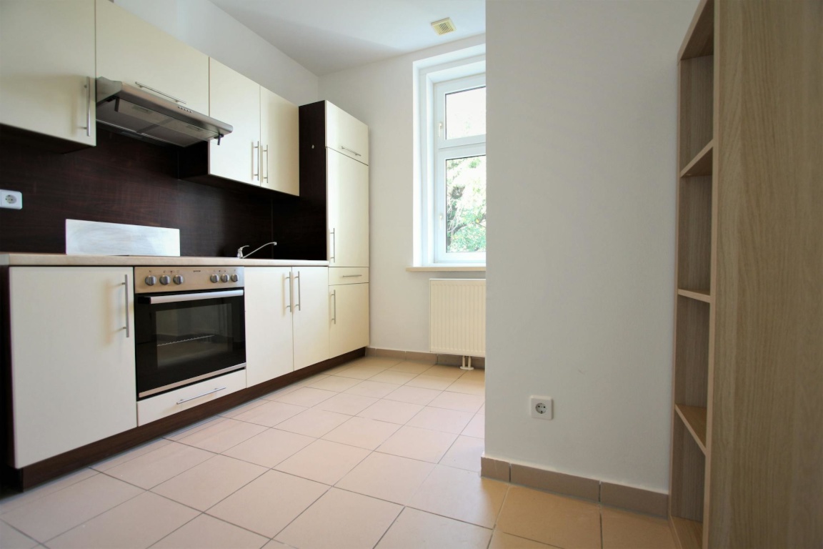 1 Room Flat Wien Simmeringer Hauptstraße - picture 3
