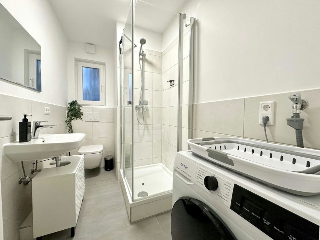 1 Room Flat Barmbek-Süd Gluckstraße - picture 10