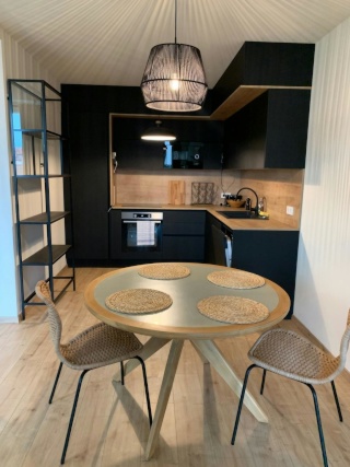 Ad image: Lindwurmstraße, Munich