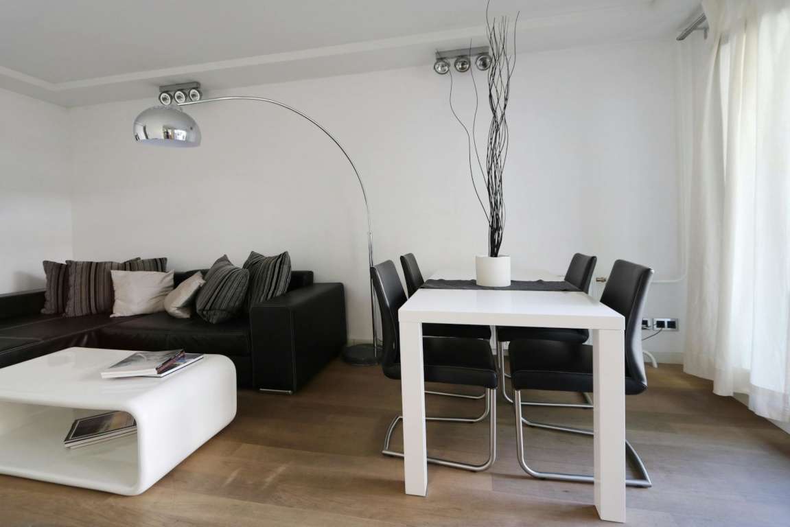 1 Room Flat Mitte Friedrichstraße - picture 5