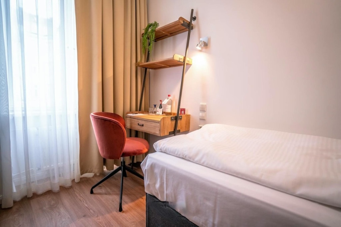 WG-Zimmer Berlin Pariser Straße - Bild 2