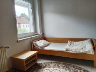 Anzeigenbild: Voll möbliert Geteilte Wohnung für Frauen