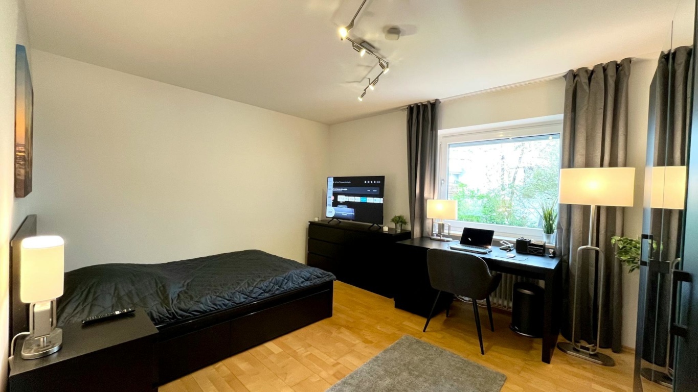 WG-Zimmer Sendling Sachsenkamstraße - Bild 2