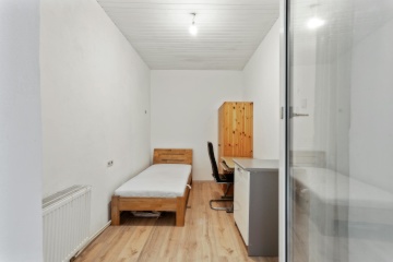 Anzeigenbild: Hütteldorfer Straße, Vienna