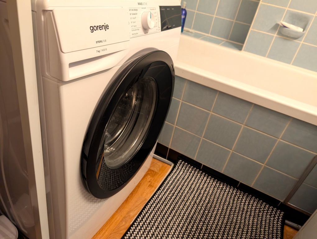 Agnesviertel Köln: November – April, 1095 € all-inclusive, 1 Zimmer mit Balkon (keine WG) – Weißenburgstraße, 50670 Köln Neustadt-Nord – Vorschaubild 6