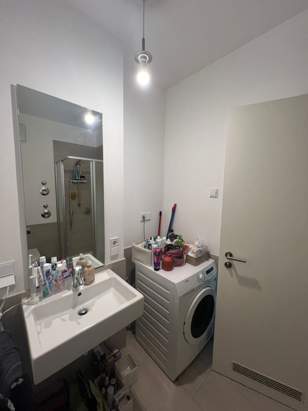 Moderne 1-Zimmer-Wohnung im Herzen von Mitte Modern 1-Bedroom Apartment in the Heart of Mitte – Chaussestrasse, 10115 Berlin Mitte – Vorschaubild 9