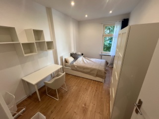 Ad image: 1 room in popular Kreuzberg area, recently renovated & furnished