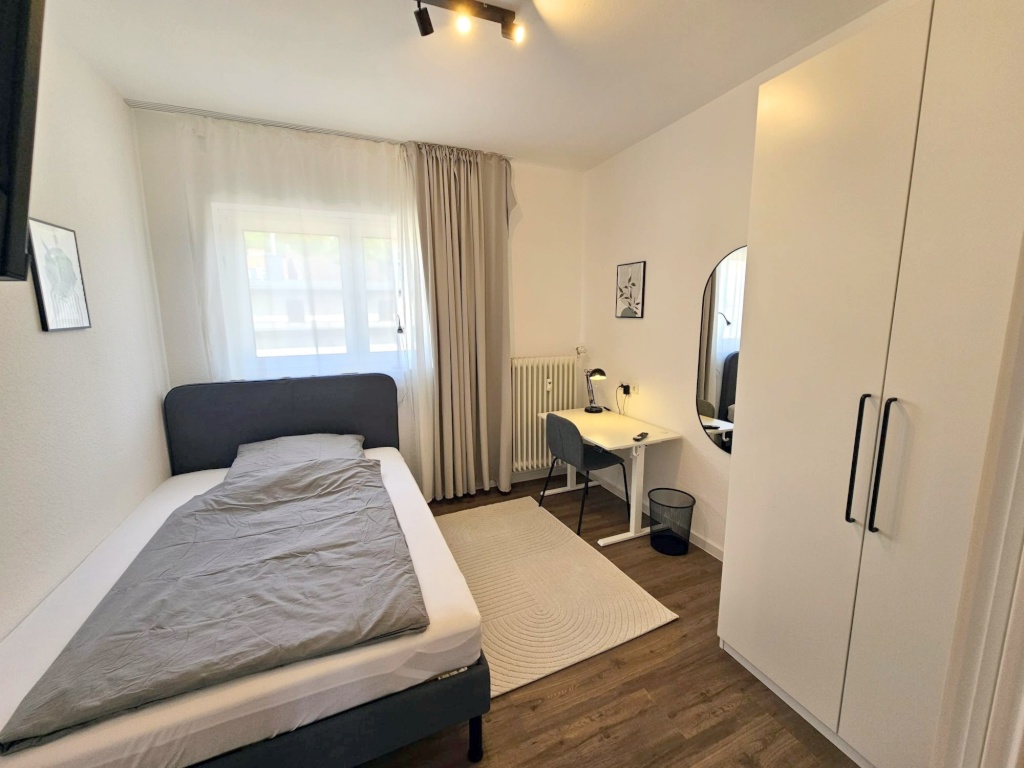 WG-Zimmer Ostend Röderbergweg  EGli 00 - Zimmeransicht