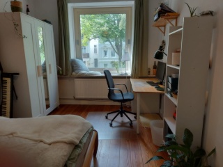 Ad image: ANFRAGESTOPP!!! 3rd WG seeks new roommate :)