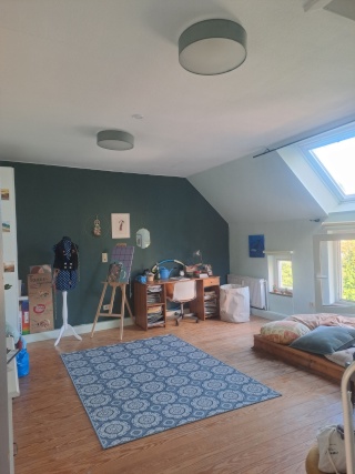 Ad image: WG room from 01.10.25