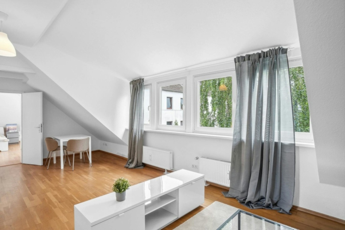 Max-Brauer-Allee, Hamburg – Max-Brauer-Allee, 22769 Hamburg Altona-Altstadt – Vorschaubild 6