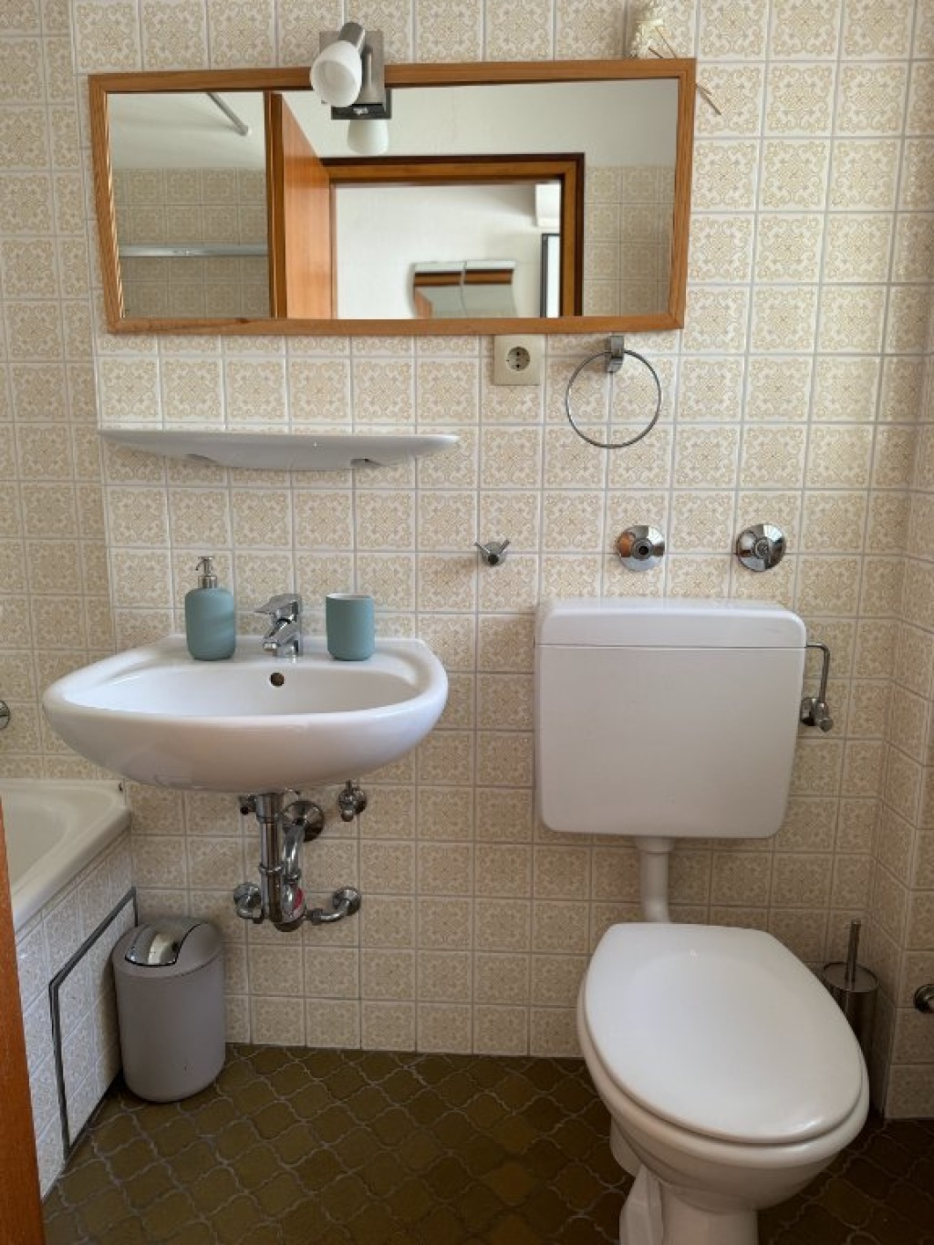 1 Room Flat Maxvorstadt Winzererstraße - Bad