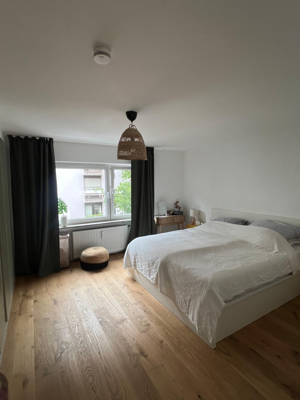 68m2 möblierte 3-Zimmer-Wohnung mit Balkon im Glockenbach – 16. Oktober bis 15. November frei, 1700€ all-in, top Lage nahe Fraunhoferstraße & Isar – Baaderstraße 73, 80469 München Glockenbach – Vorschaubild 5