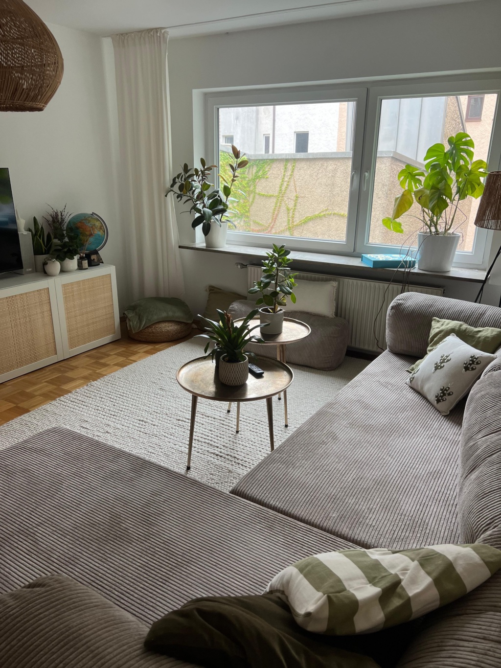 68m2 möblierte 3-Zimmer-Wohnung mit Balkon im Glockenbach – 16. Oktober bis 15. November frei, 1700€ all-in, top Lage nahe Fraunhoferstraße & Isar – Baaderstraße 73, 80469 München Glockenbach – Vorschaubild 4