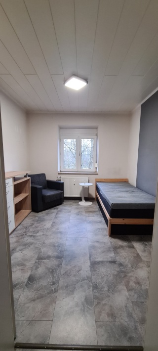 Imagen del anuncio: Habitaciones en 3 Wg