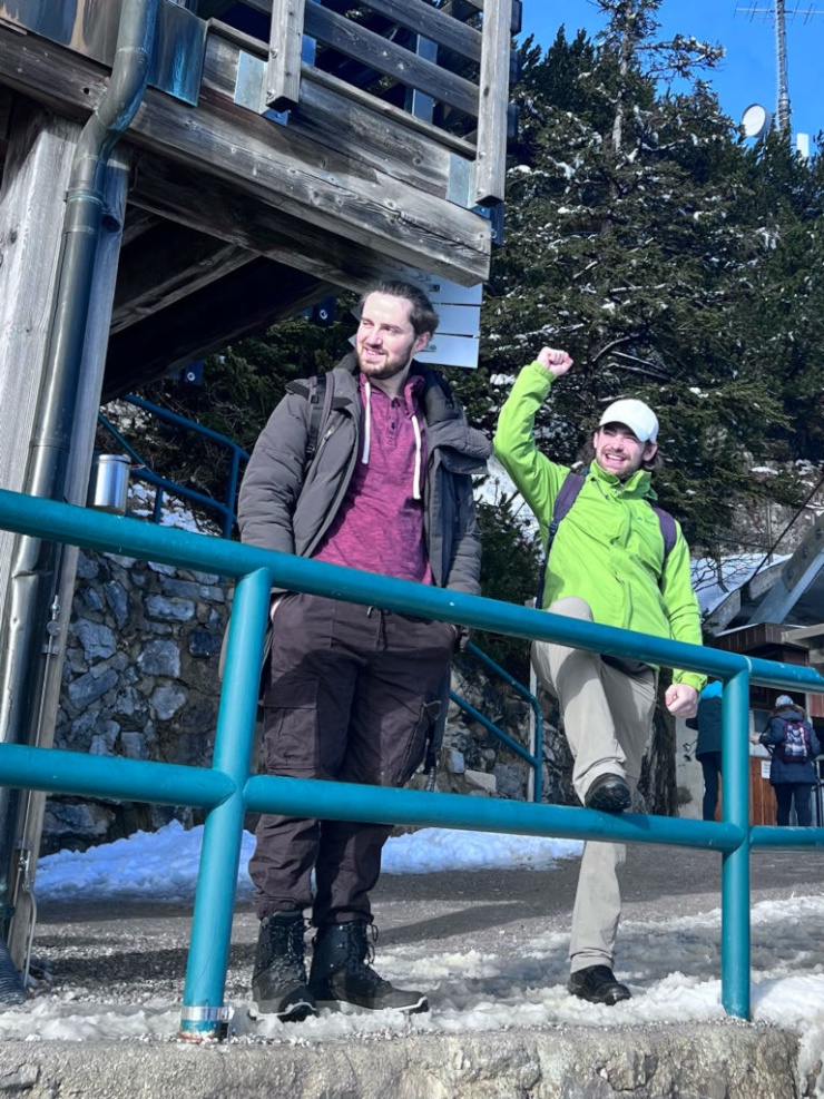 Ad image: Reliable & relaxed Duo looking for a new home in Bonn