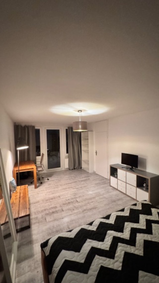 Imagen del anuncio: (Mai nur Kalt Miete)Voll möblierte 1-Zimmer-Wohnung mit großem Balkon – Untervermietung 01.05. bis 30.09.2026