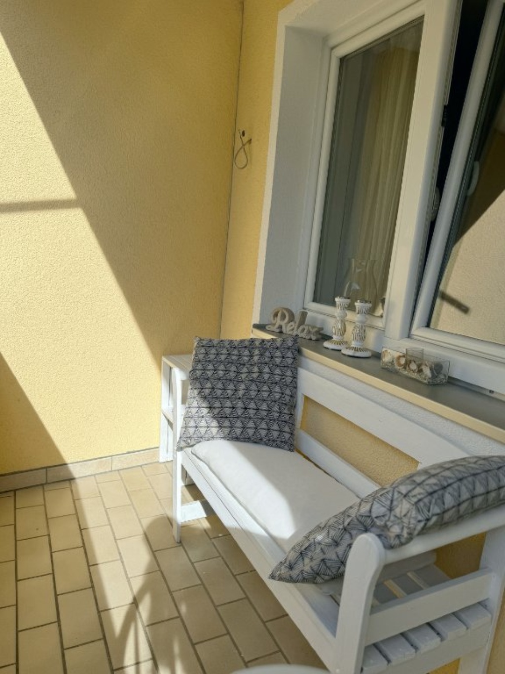 1 Room Flat Maxvorstadt Winzererstraße - Bank