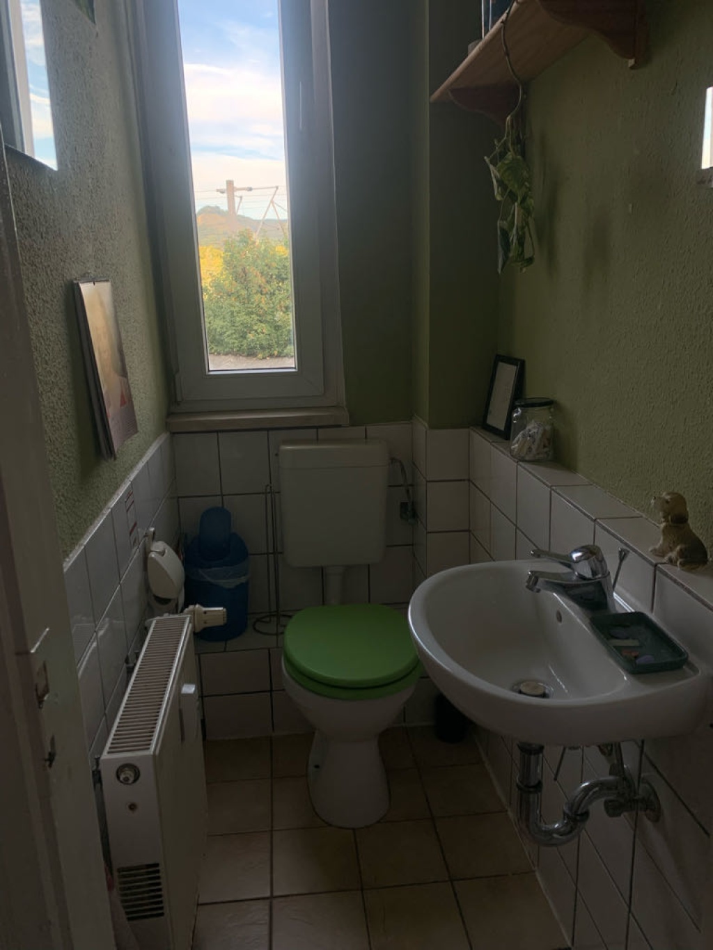 WG-Zimmer Zentrum Am Anger - Badezimmer 2 mit Toilette