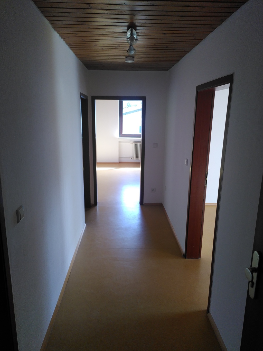 WG-Zimmer Wannweil Robert-Bosch-Straße - Bild 1