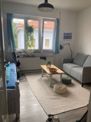 Anzeigenbild: Schönes Zimmer in zentraler 4er Mädels-WG