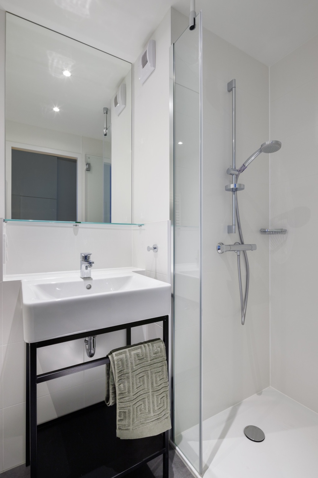 Studio-Apartment im Stadtzentrum | All-inclusive-Miete | POHA House – 48155 Münster Centrum – Vorschaubild 7