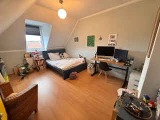 hermosa WG habitación *479,71€ Alquiler de coches*