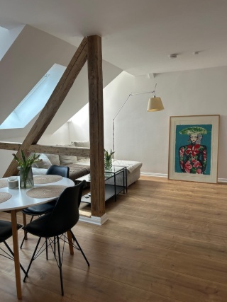 Wunderschönes Wg Zimmer in renoviertem Altbau direkt an der Weser