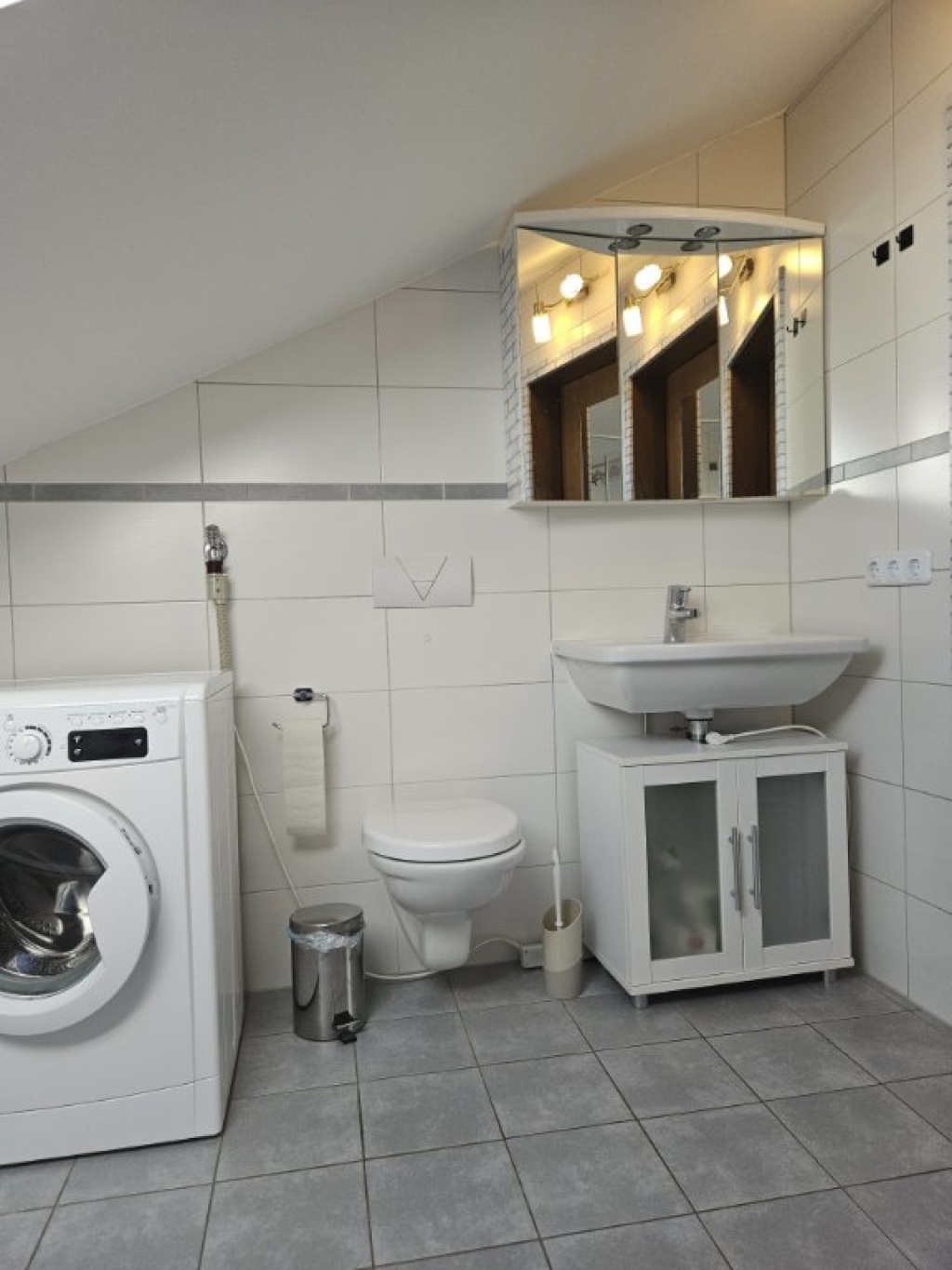Habitación en WG Adlkofen Fichtenstr 9 - Bad
