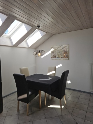 Imagen del anuncio: 2 möblierte WG-Zimmer mit Extra-Schlafraum