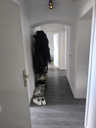 Anzeigenbild: Ein freies Zimmer in einer 2er WG-Wohnung im Bonn-Zentrum in Flussnähe