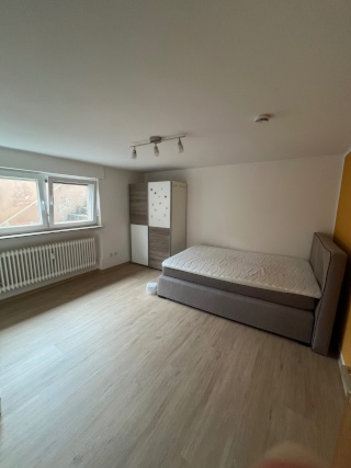 Anzeigenbild: 2-Zimmer-Einliegerwohnung inkl. NK, teilmöbliert
