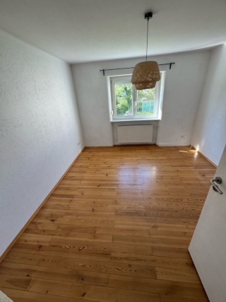 Anzeigenbild: WG-Zimmer mit Altbaucharme zwischen Uni und Innenstadt