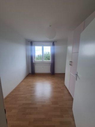 Anzeigenbild: Zimmer in 4er WG zu vermieten