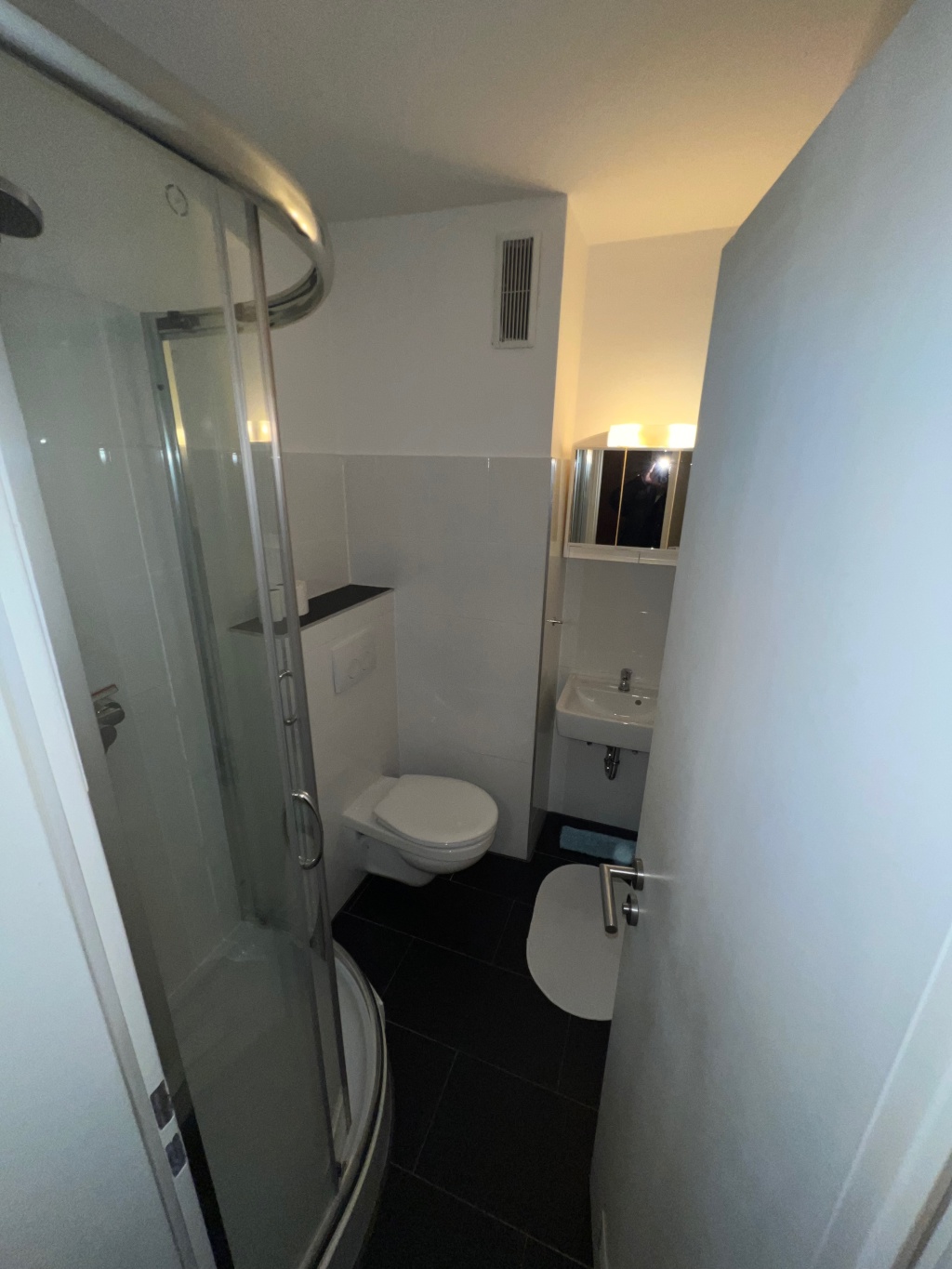 Möblierte 1-Zimmer-Wohnung für Studenten – Fromundstr., 81547 München Obergiesing-Fasangarten – Vorschaubild 5