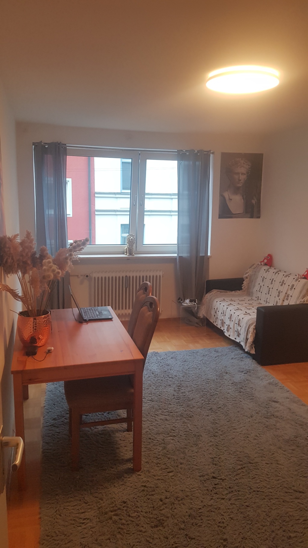 Möblierte Wohhnung Glockenbach ab 10. Okt für 5-6 Monate – 80469 München Gloickenbach – Vorschaubild 3