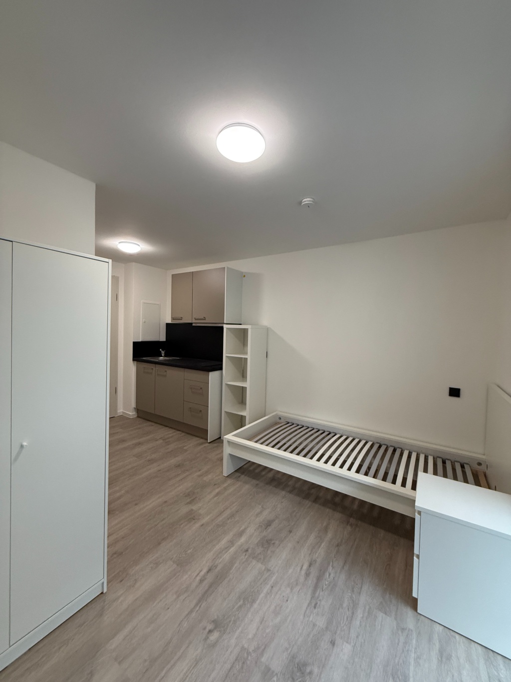 MA - möbliertes Singleapartment – 68169 Mannheim Neckarstadt – Vorschaubild 3