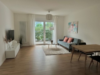Anzeigenbild: Neuwertige stadt- und naturnahe Wohnung in Baden-Baden