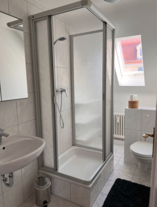 Anzeigenbild: 👉 Möblierte Zimmer in 5er-WG im Paradies (Konstanz), 10m²,  620 €, ab 1.10. frei