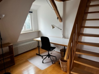 Anzeigenbild: Zimmer für Studentin in Gräfelfing